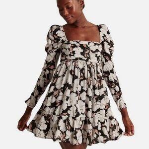 ABERCROMBIE Floral Long Sleeved Ruched Floral Mini Dress Size MP